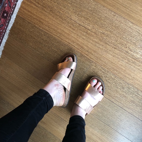 Italian made rose gold leather and cork strappy sandals/slides - Picture 5 of 6